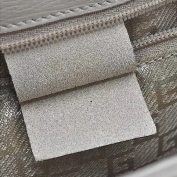 Used Gucci Leather Trimmed Logo Bag Handbag EUC - Picture 3 of 13